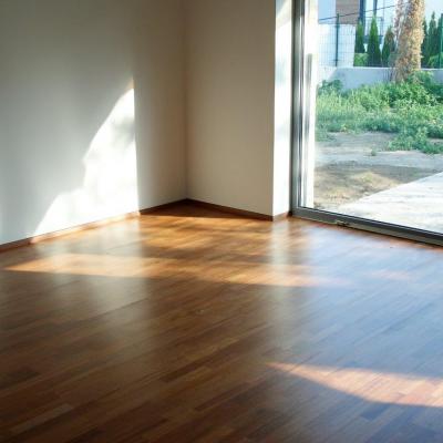 Jatoba szalagparketta